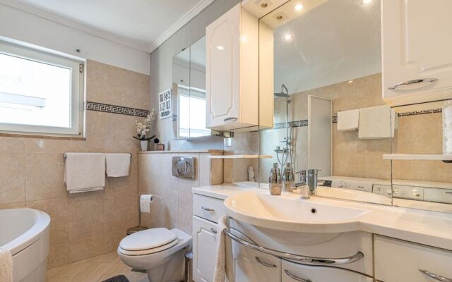 Holiday Apartment Ana Karenjina