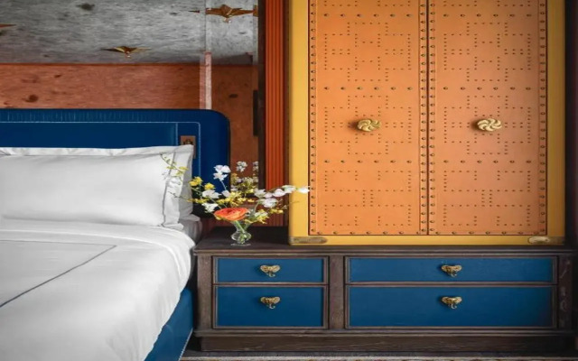 The Fifth Avenue Hotel