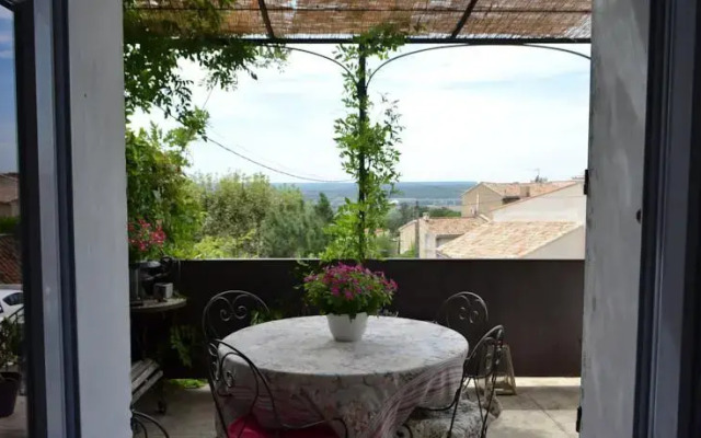 Un Relais En Provence