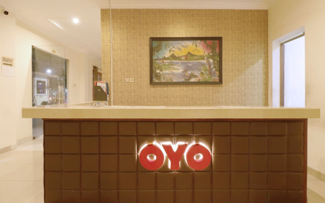 OYO 1117 New Garuda Hotel