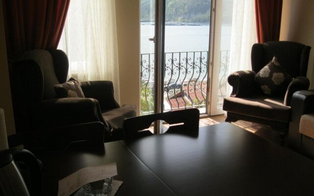 Emin Apart Pension