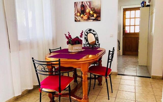 Villa Mariola with private pool, sea view, Sat-tv & free Wifi
