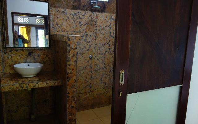 Banana Leaf Bungalows