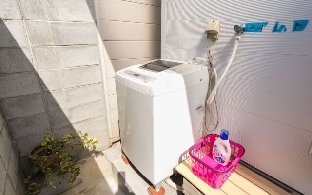 Kevin's Place II - Annex