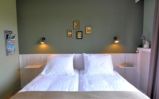 Chambres Et Table D'hotes VieLaVie