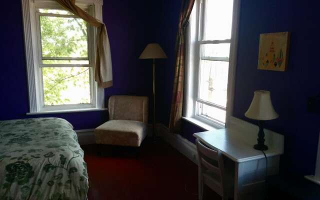 The Arlington Hotel - Hostel