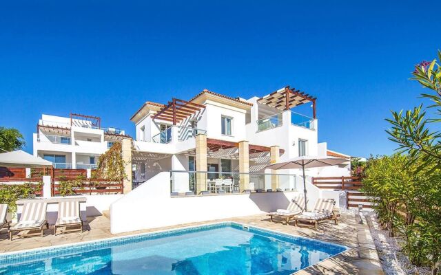 Villa Porto