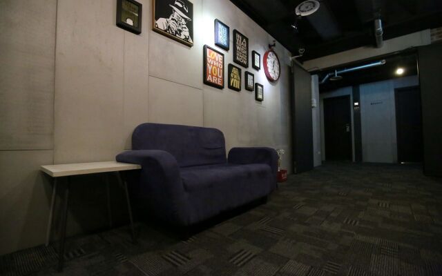 Nys Loft Hotel - Hostel