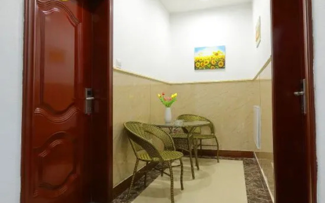 HuangshanCaiyunjianlnn(High-speedRailwayNorthStationBranch)ch)