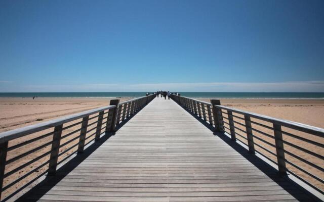 Studio Recent Proche de la Mer