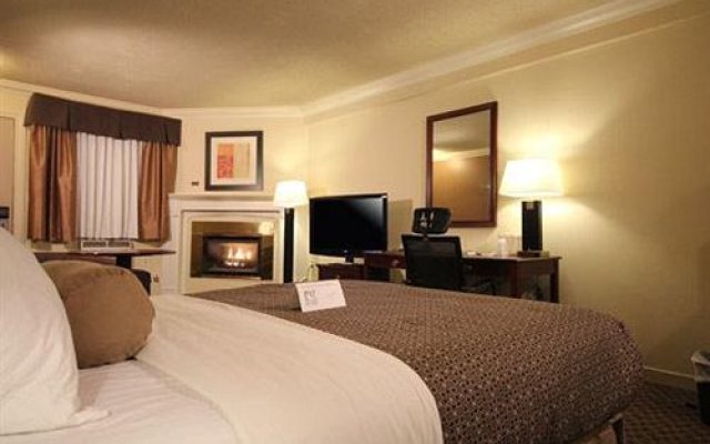 Quality Inn & Suites High Level