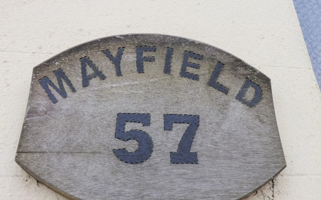 Mayfield Manor