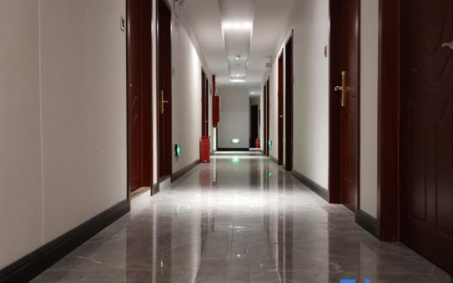 Huarui Hotel (Kunshan High-speed Railway South Station Branch)