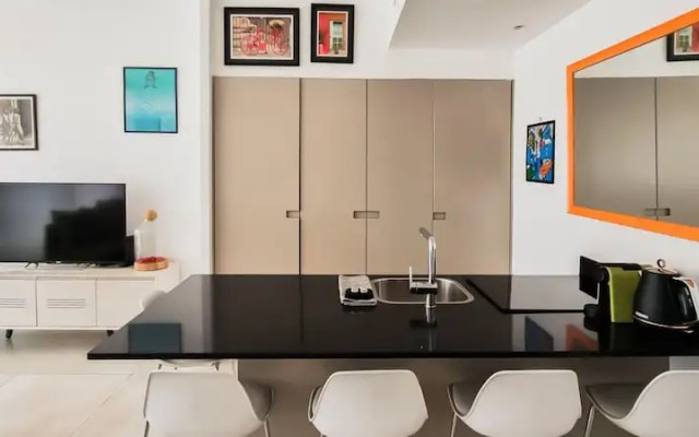 Maon Saphir in Tel Aviv-yafo
