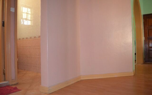 Hillview Apartment