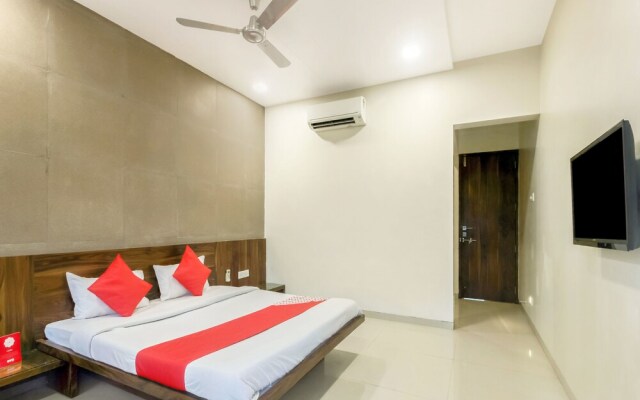 OYO 13628 Sorina Hillside Resort