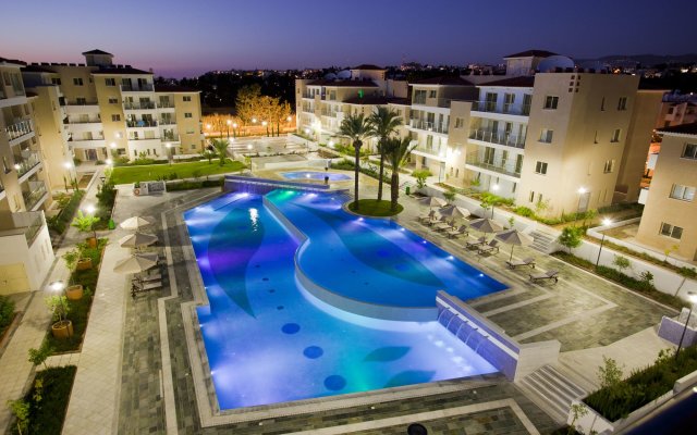 Elysia Park Luxury Holiday Residences Hotel