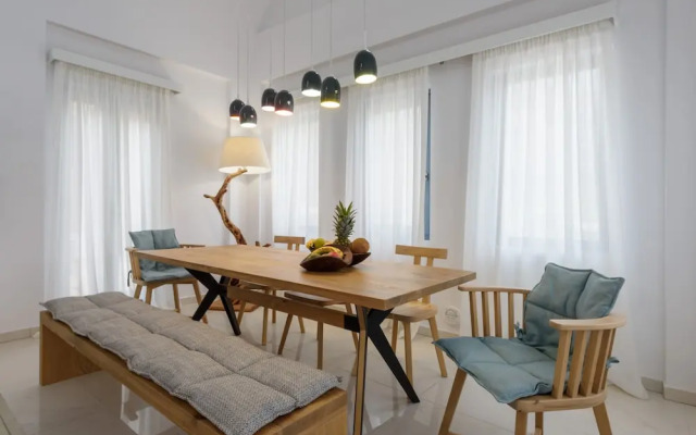 Phaos Cellaria Estate