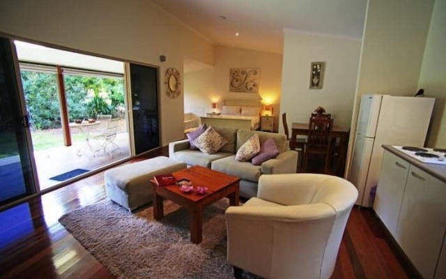 Crookneck Retreat