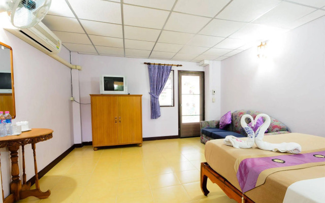 Sananwan Beach B&B