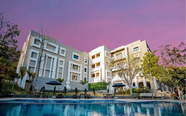 Essentia Luxury Resort & Spa Udaipur