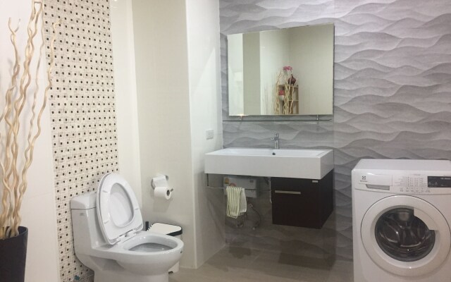 View Talay 6 Condominium by Honey