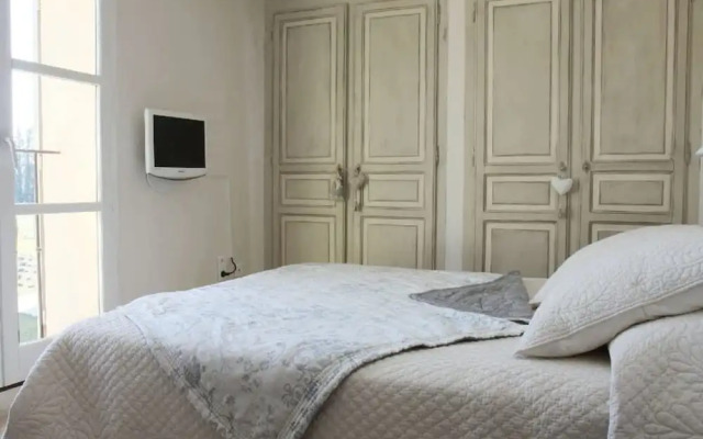 Bastide de Charme Private Pool in Heart of Luberon