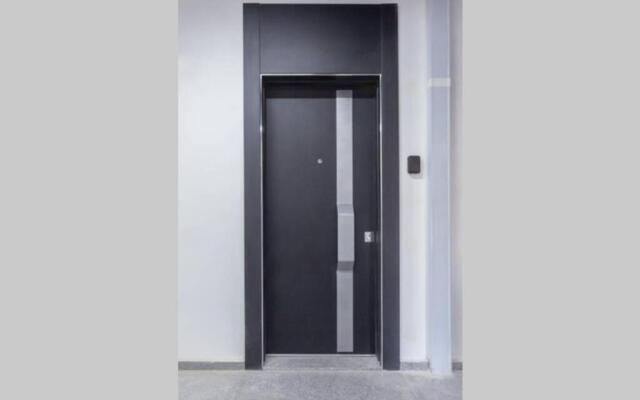 Luxury Meets Convenience - 2 bdrm @ City Center