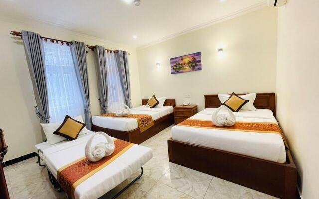ICON Hotel