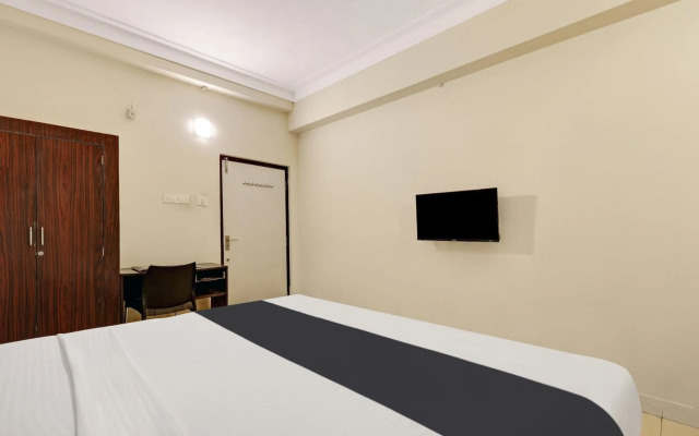 Flagship 75069 Opp Amulya Hospital