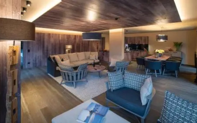 Mountain Spa Residences