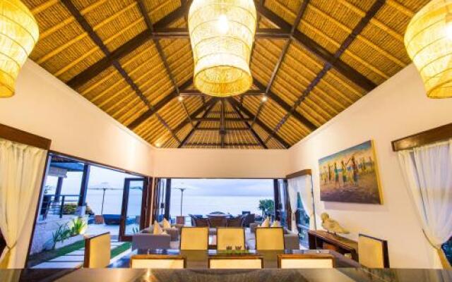 The Point Resort Lembongan