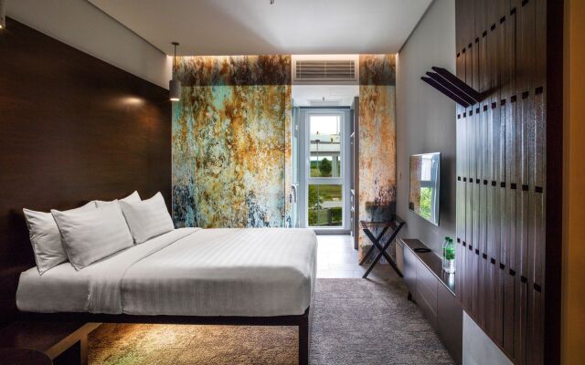Tune Hotel Klia-Klia2 (Airport Transit Hotel)