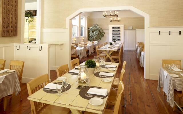 Calistoga Inn Restaurant and Brewery