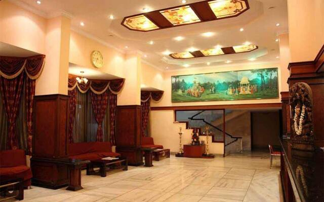 FabHotel Samrat Residency