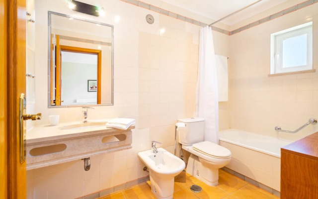 Vilamoura Family Apartment