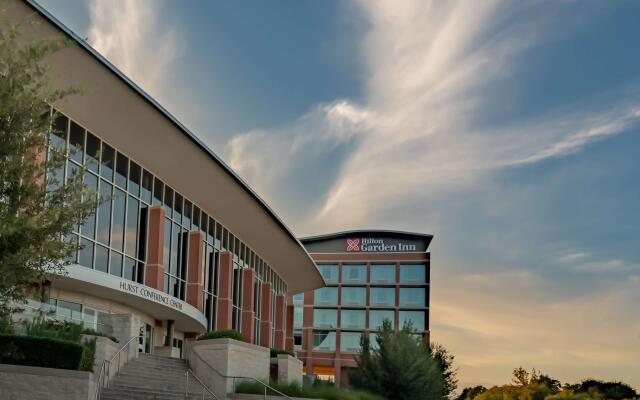 Hilton Garden Inn Dallas at Hurst Conference Center