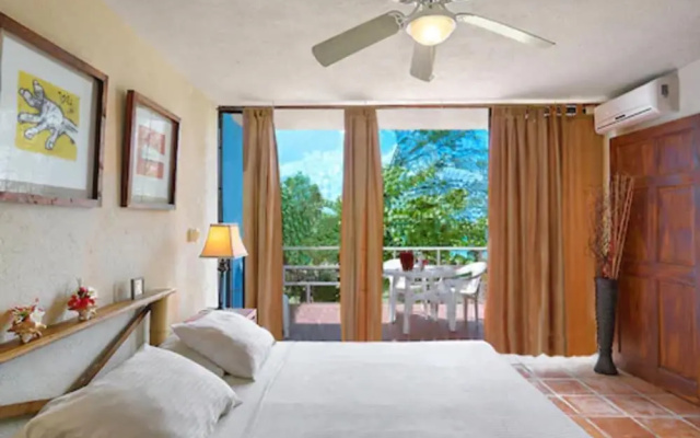 Surfers Bay Resort