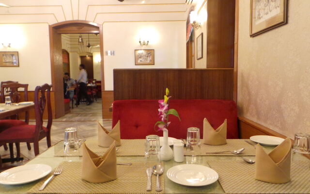 Hotel Surya