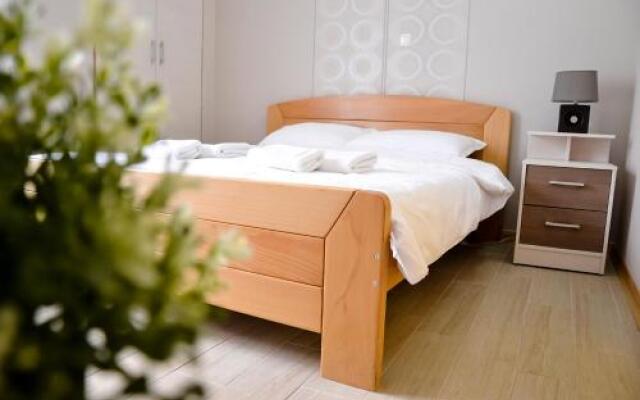 Di Angolo Apartments