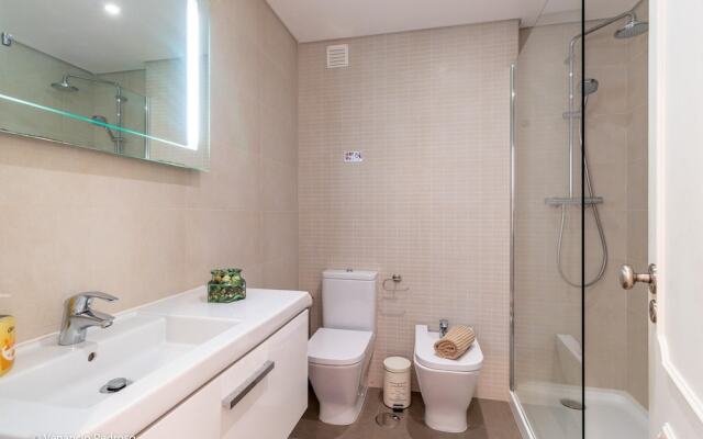 Sofia Beach Apartment by Acasadascasas