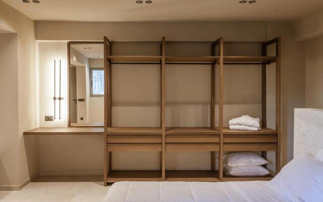 Sevasti Seaview Suite