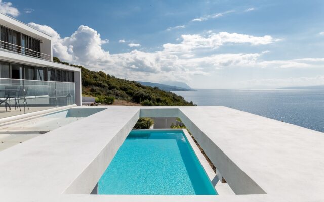 600m² homm Luxury Villa Sea Side Evia 16ppl