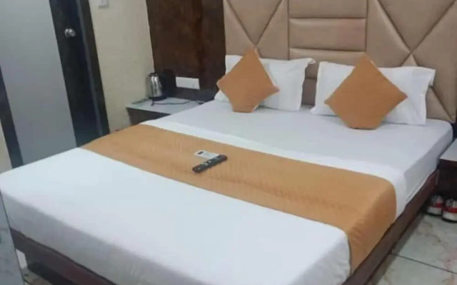 Hotel Raj Palace