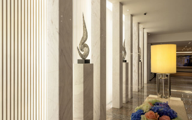 Sol Hotel
