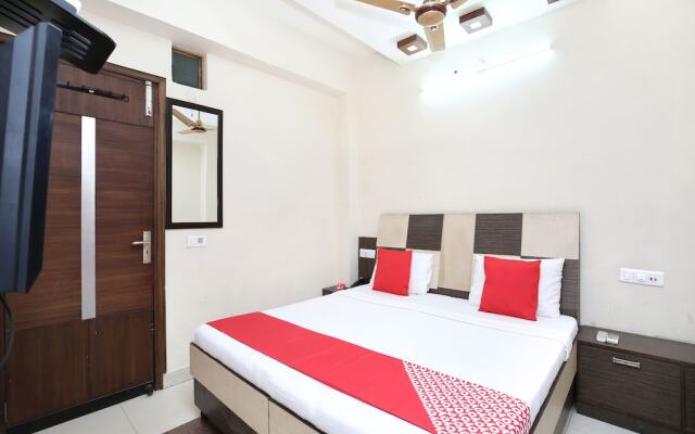 OYO 16829 Hotel City Night