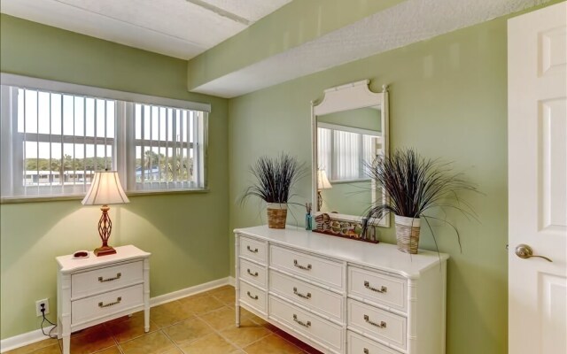 Amelia By The Sea 222 - 2 Br Condo