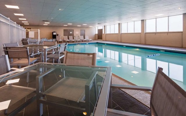 Best Western Premier Airport/Expo Center Hotel