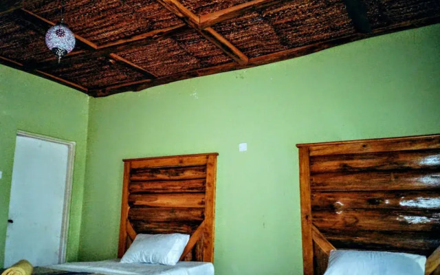 Voyager Equator Lodge
