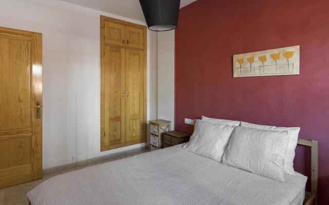 Lovely Holiday Home in Almeria near Sea Beach